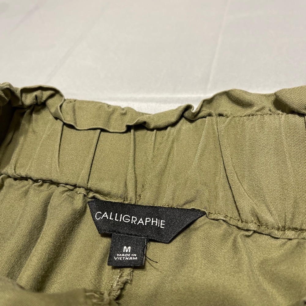 Calligraphie Olive Lyocell Wide Leg Crop Pants Paperbag Tie Waist Size
Safari M - Picture 4 of 7